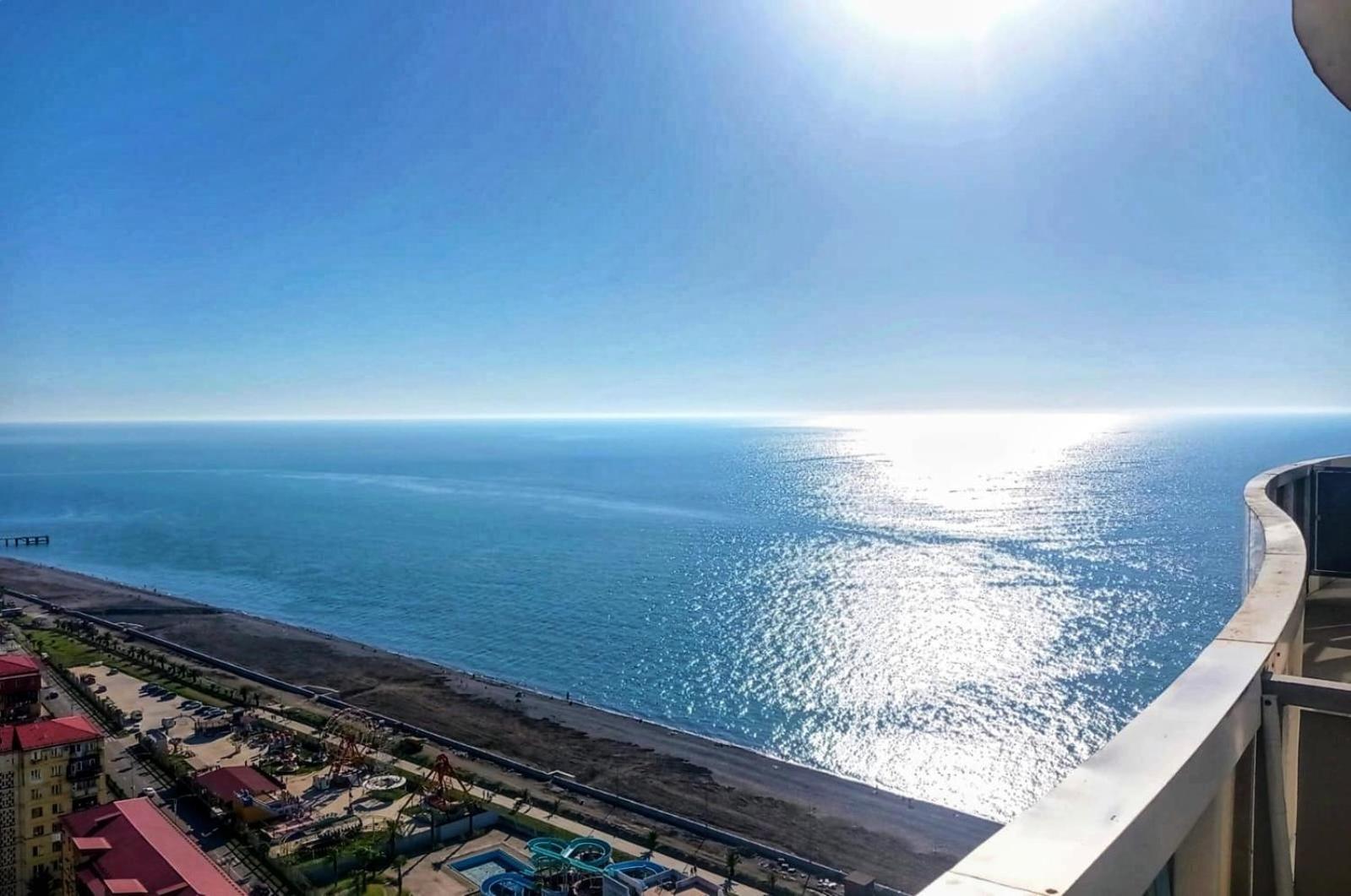 Пентхаус Apart Del Mar С Панорамным Видом Batumi Esterno foto